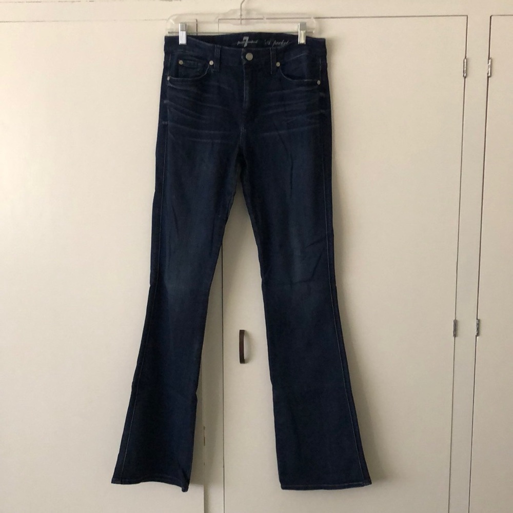 7 for all mankind “A” pocket bootcut jeans size 31